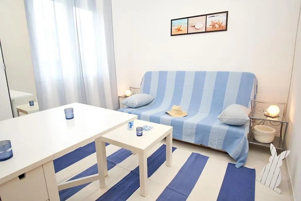 Zhouse Inn - Your Holiday House Petrcane Villa