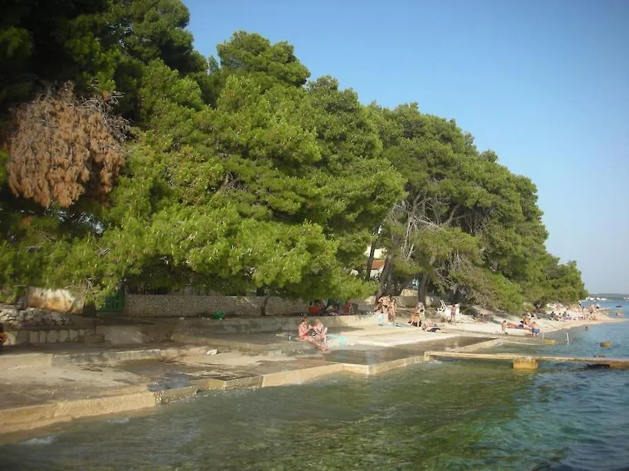 Zhouse Inn - Your Holiday House Petrcane Croatia